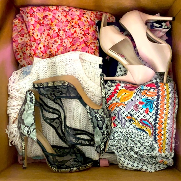 Assorted Closet Cleanout - Picture 2 of 2